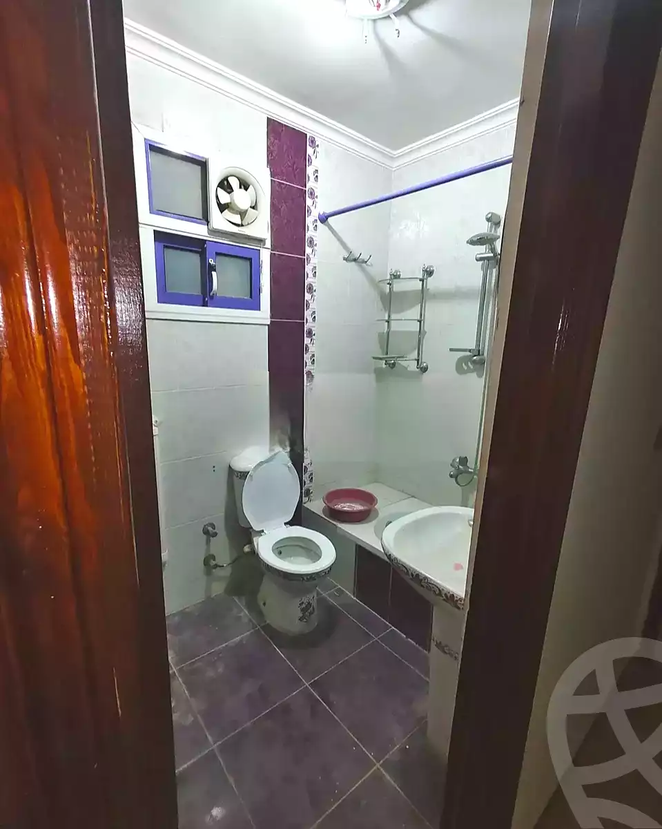https://aqarmap.com.eg/en/listing/6985899-for-sale-alexandria-lsywf-el-falki