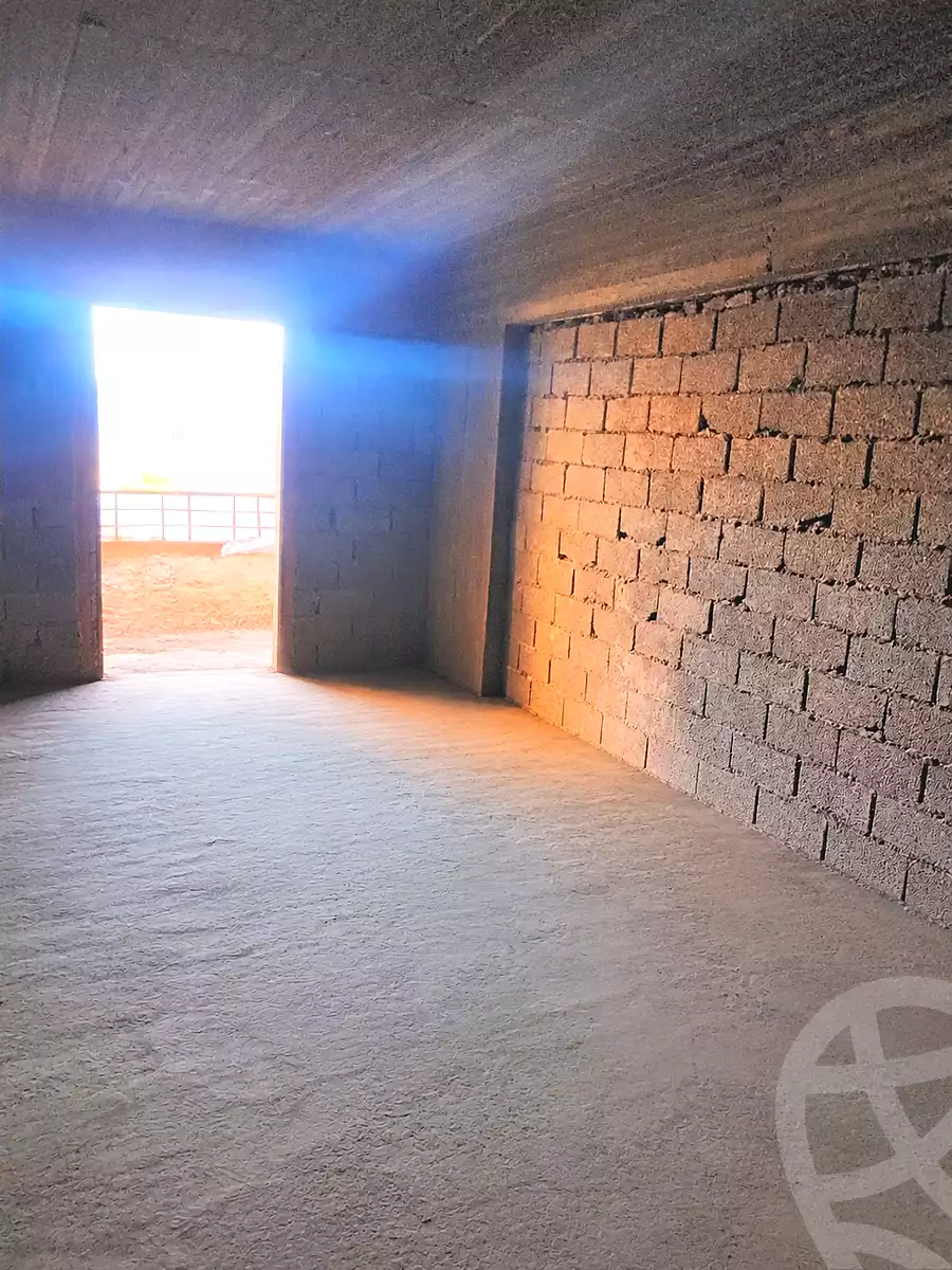 https://aqarmap.com.eg/ar/listing/6985898-for-sale-qalyubia-shubra-el-khaima-shubra-el-khaima-city-anani-st