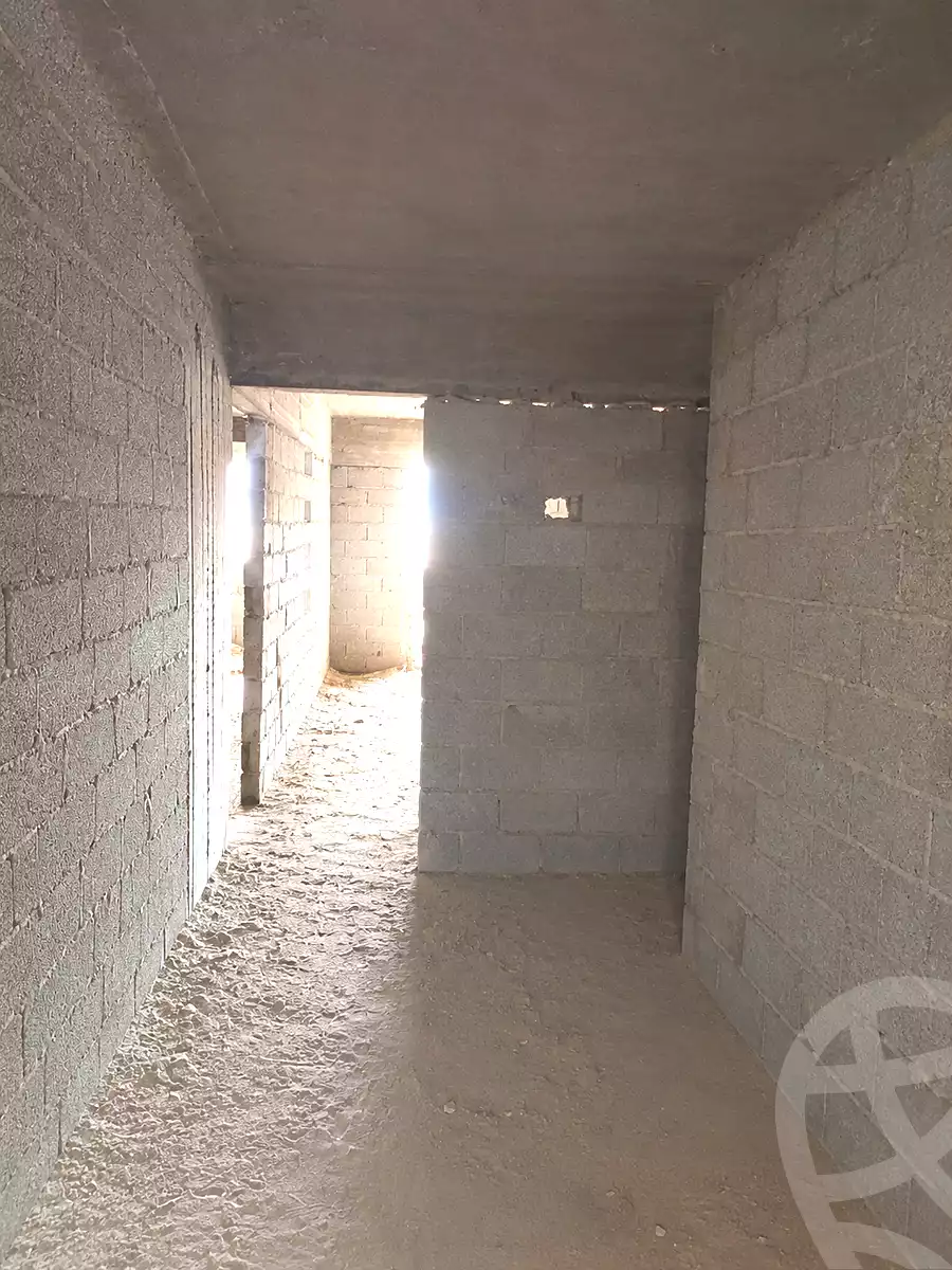https://aqarmap.com.eg/ar/listing/6985898-for-sale-qalyubia-shubra-el-khaima-shubra-el-khaima-city-anani-st