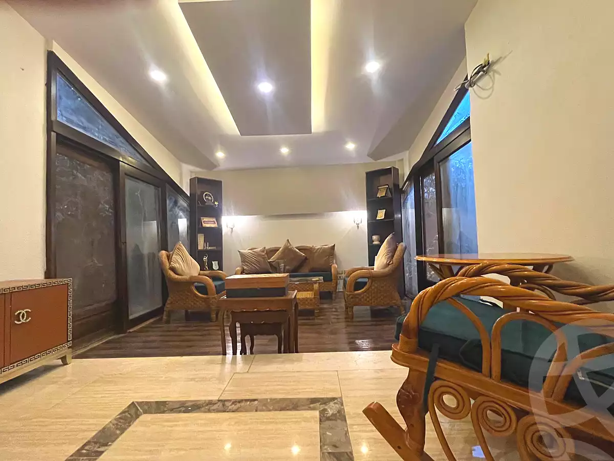 https://aqarmap.com.eg/en/listing/6986123-for-sale-cairo-new-cairo-compounds-hyde-park-centre-ville-hyde-park