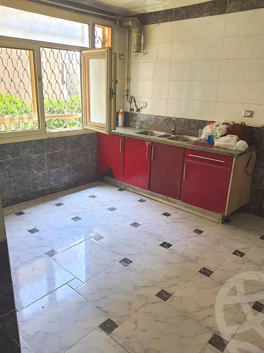 https://aqarmap.com.eg/ar/listing/6986174-for-sale-cairo-6th-of-october-el-hay-el-motamyz-first-touristic-village-el-shaheed-mohammed-abdul-latif-alshimi-st