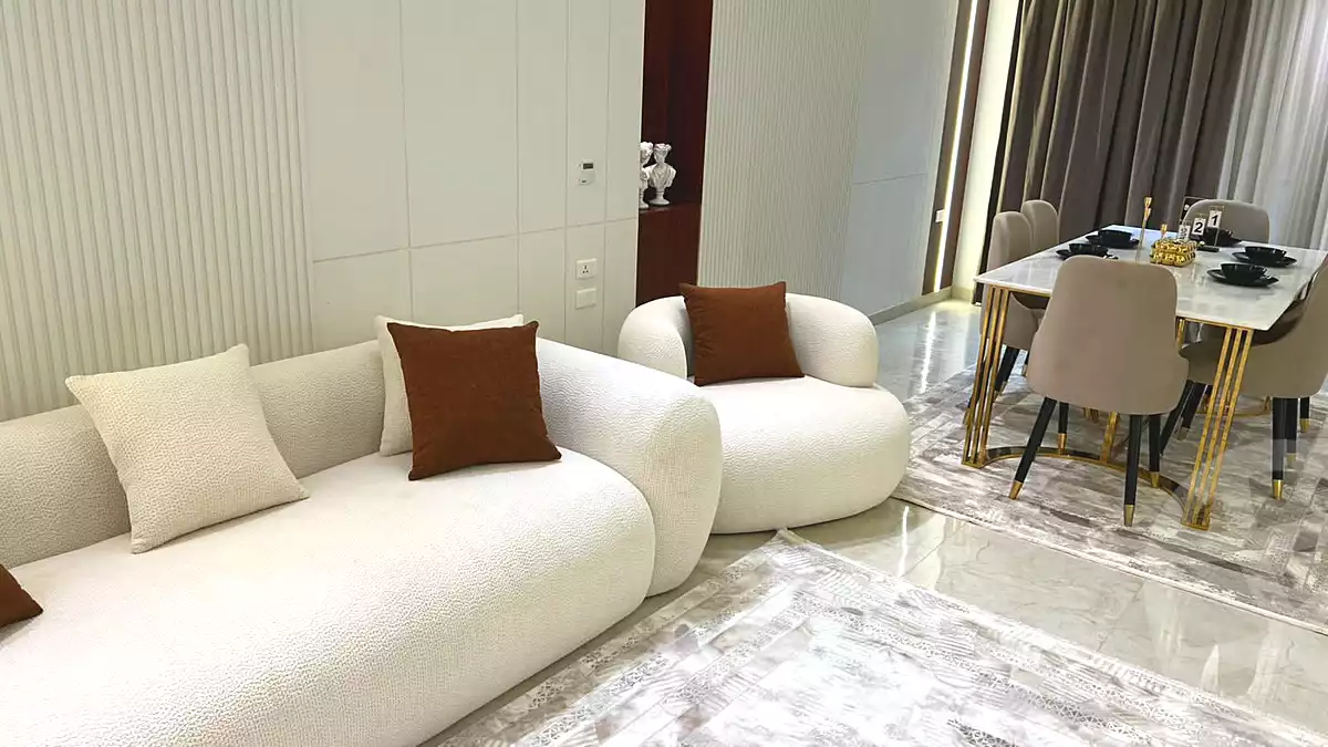 https://aqarmap.com.eg/en/listing/6986585-for-rent-cairo-new-cairo-compounds-hyde-park-centre-ville-hyde-park