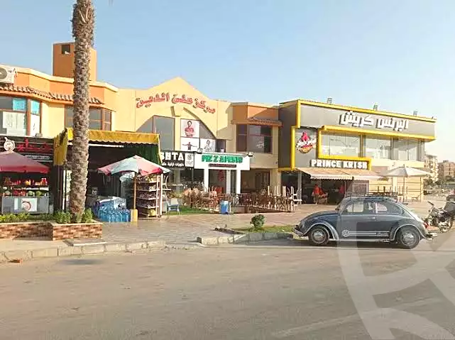 https://aqarmap.com.eg/ar/listing/6986622-for-sale-cairo-6th-of-october-el-ahyaa-neighborhood-2nd-divided-from-al-kafrawei-st