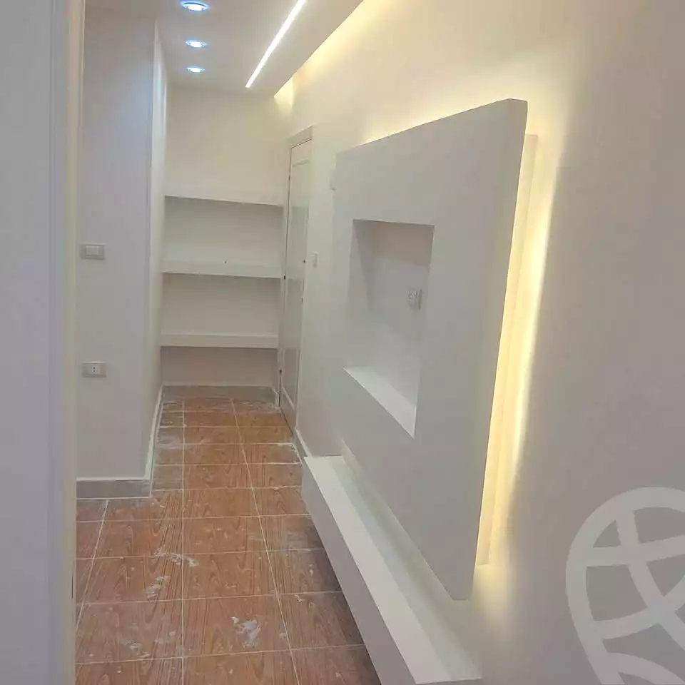https://aqarmap.com.eg/ar/listing/6986831-for-sale-alexandria-al-agamy-lbytsh-bianchiii-el-arbaeen-st