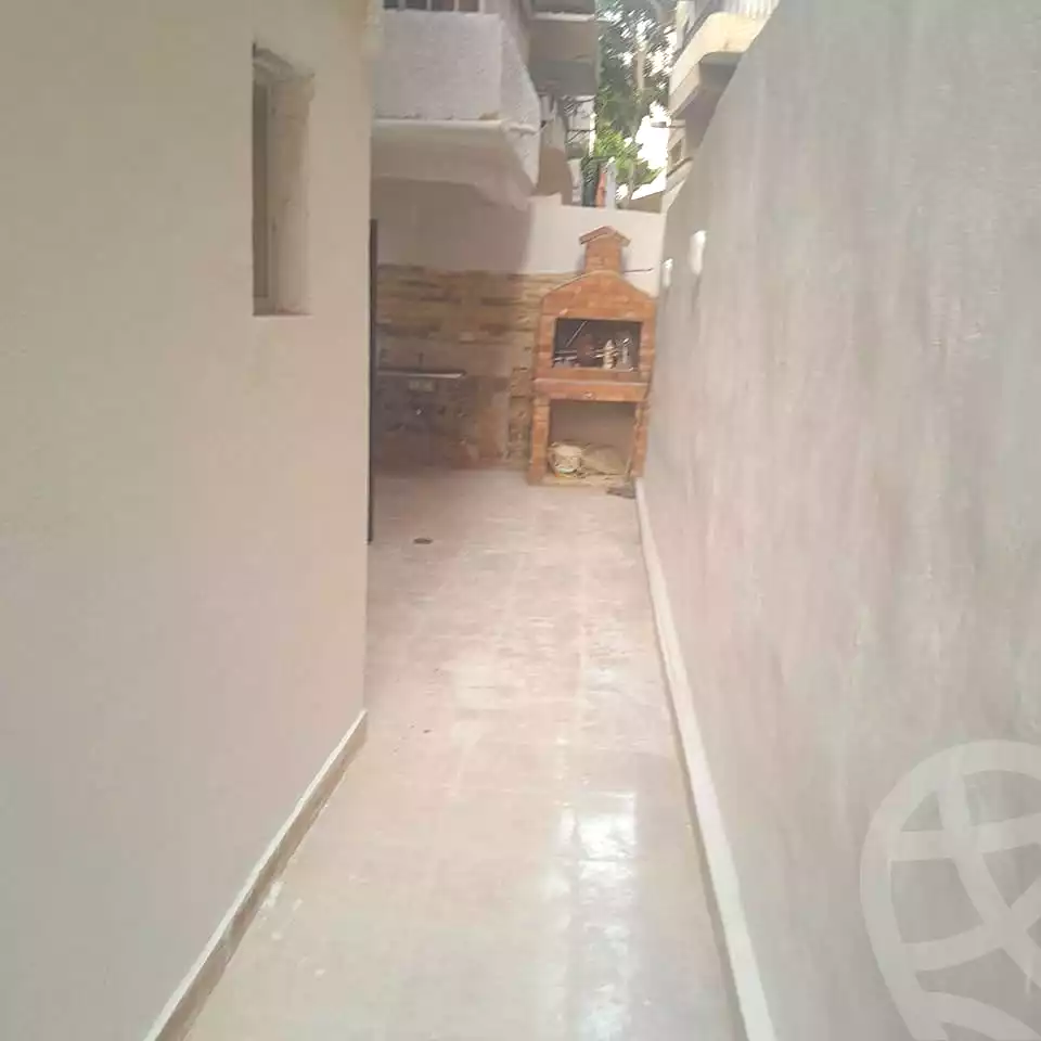 https://aqarmap.com.eg/ar/listing/6986831-for-sale-alexandria-al-agamy-lbytsh-bianchiii-el-arbaeen-st