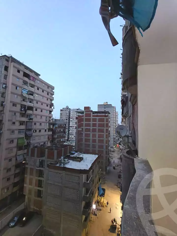 https://aqarmap.com.eg/ar/listing/6987069-for-sale-alexandria-lsywf-el-falki