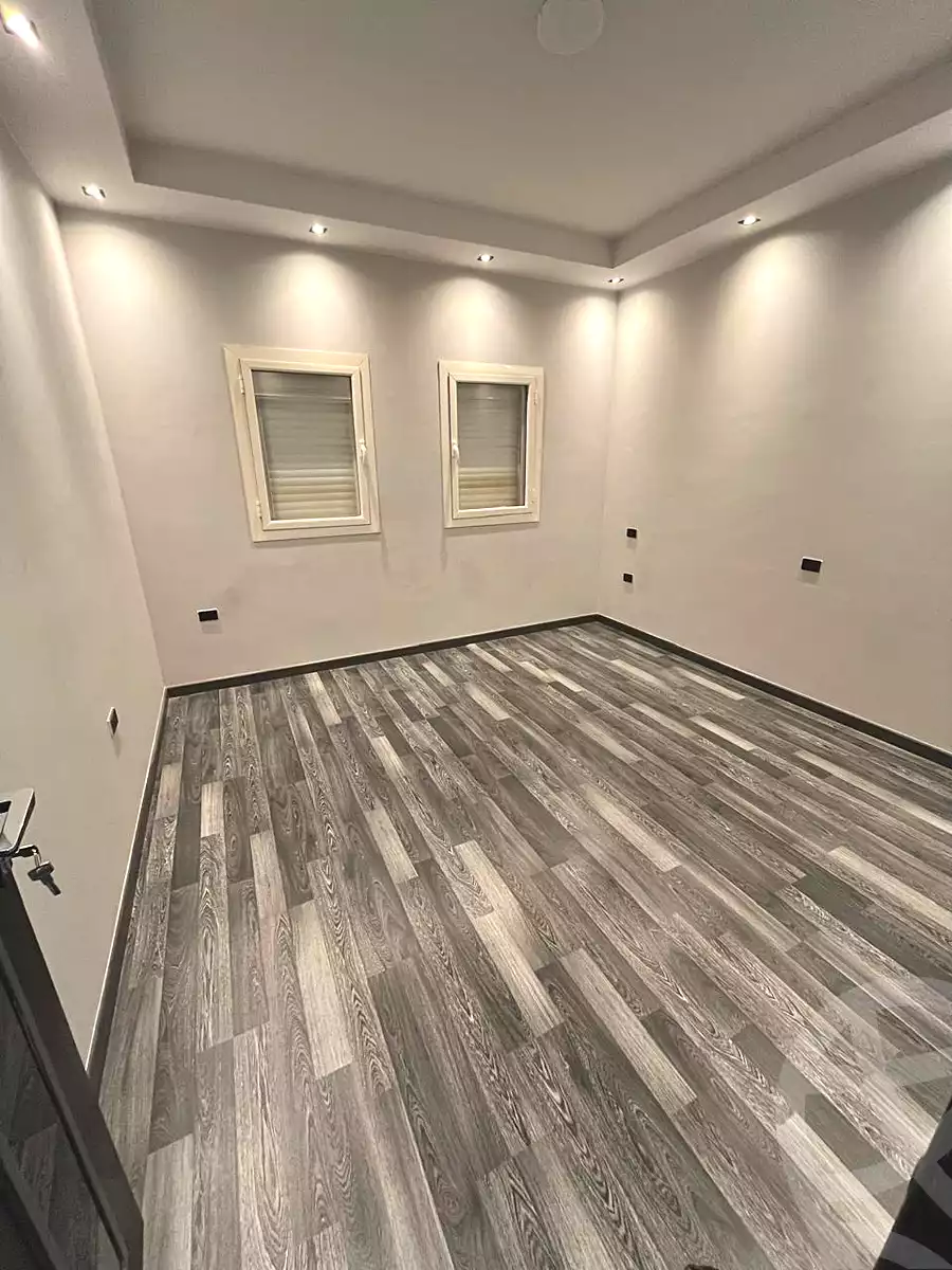 https://aqarmap.com.eg/ar/listing/6987068-for-rent-cairo-new-cairo-compounds-mivida-mivida-parcel