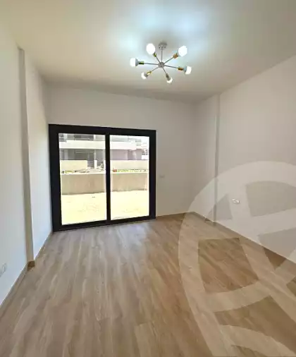 https://aqarmap.com.eg/ar/listing/6986987-for-sale-cairo-el-shorouk-compounds-al-burouj-compound-imkan
