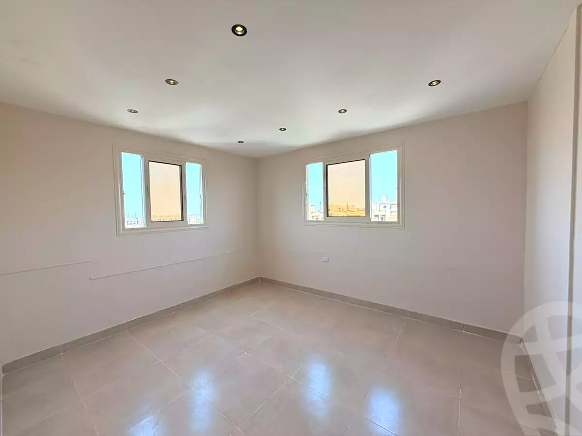 https://aqarmap.com.eg/en/listing/6987319-for-sale-cairo-new-cairo-lrhb-city-malls-and-markets