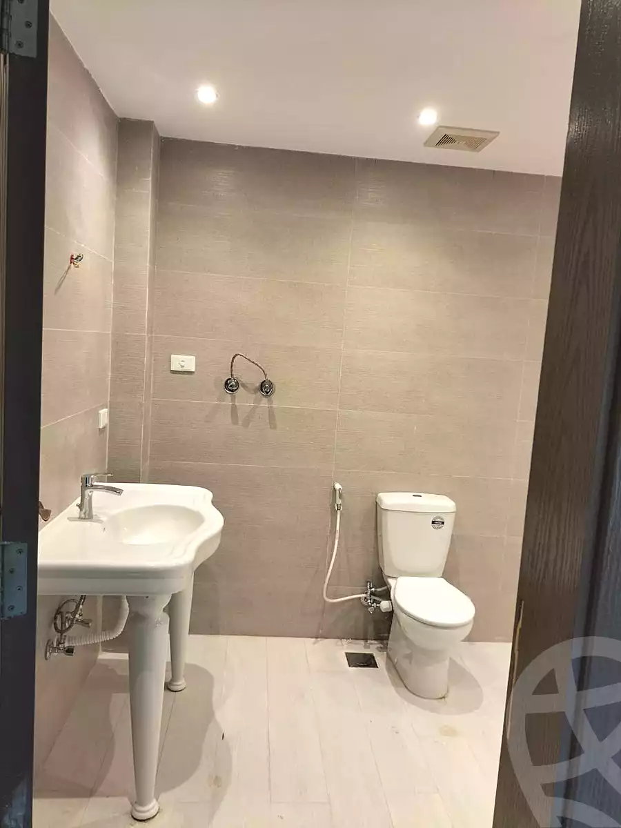 فيلا بـ٤ غرف نوم في Mena Garden City، صورة ٤ من ١٠