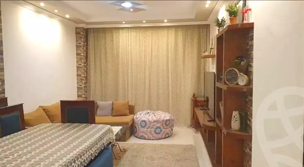 https://aqarmap.com.eg/en/listing/6987529-for-sale-cairo-el-haram-shareaa-fatma-roshdy