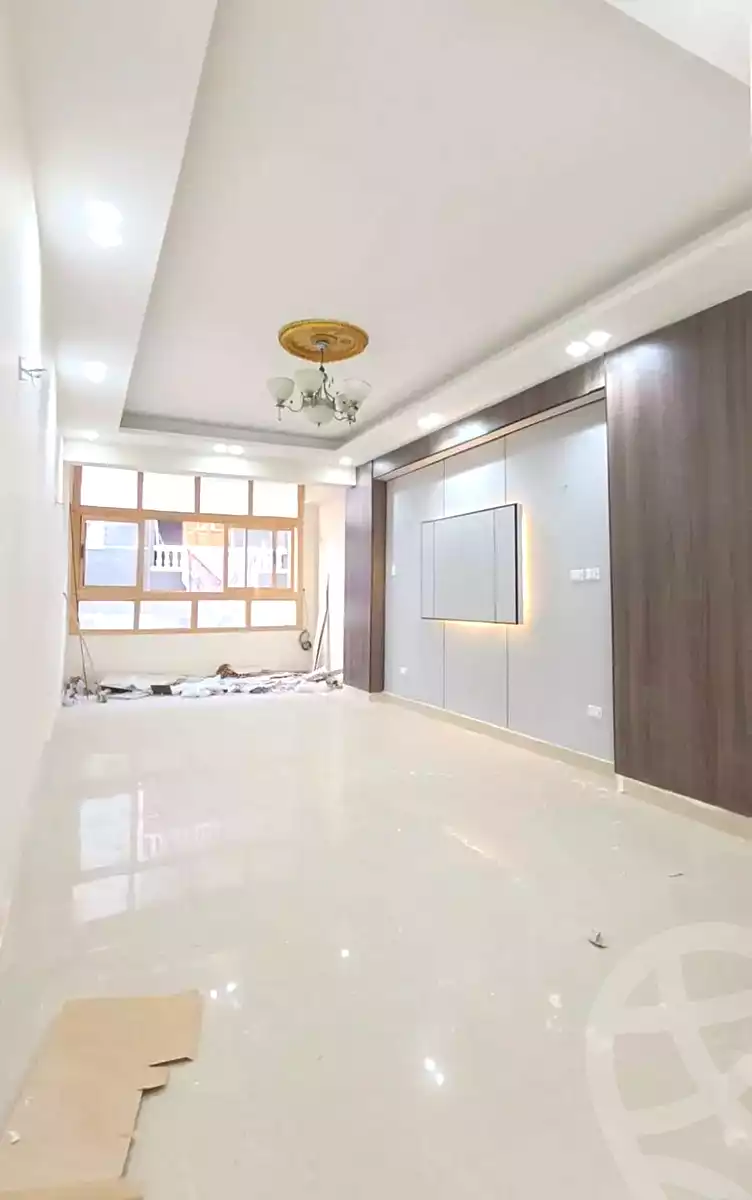 https://aqarmap.com.eg/ar/listing/6987548-for-sale-cairo-el-haram-el-lebeny-soltan-khattab-st