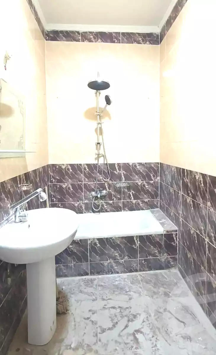 https://aqarmap.com.eg/ar/listing/6987782-for-sale-cairo-el-haram-el-lebeny-soltan-khattab-st