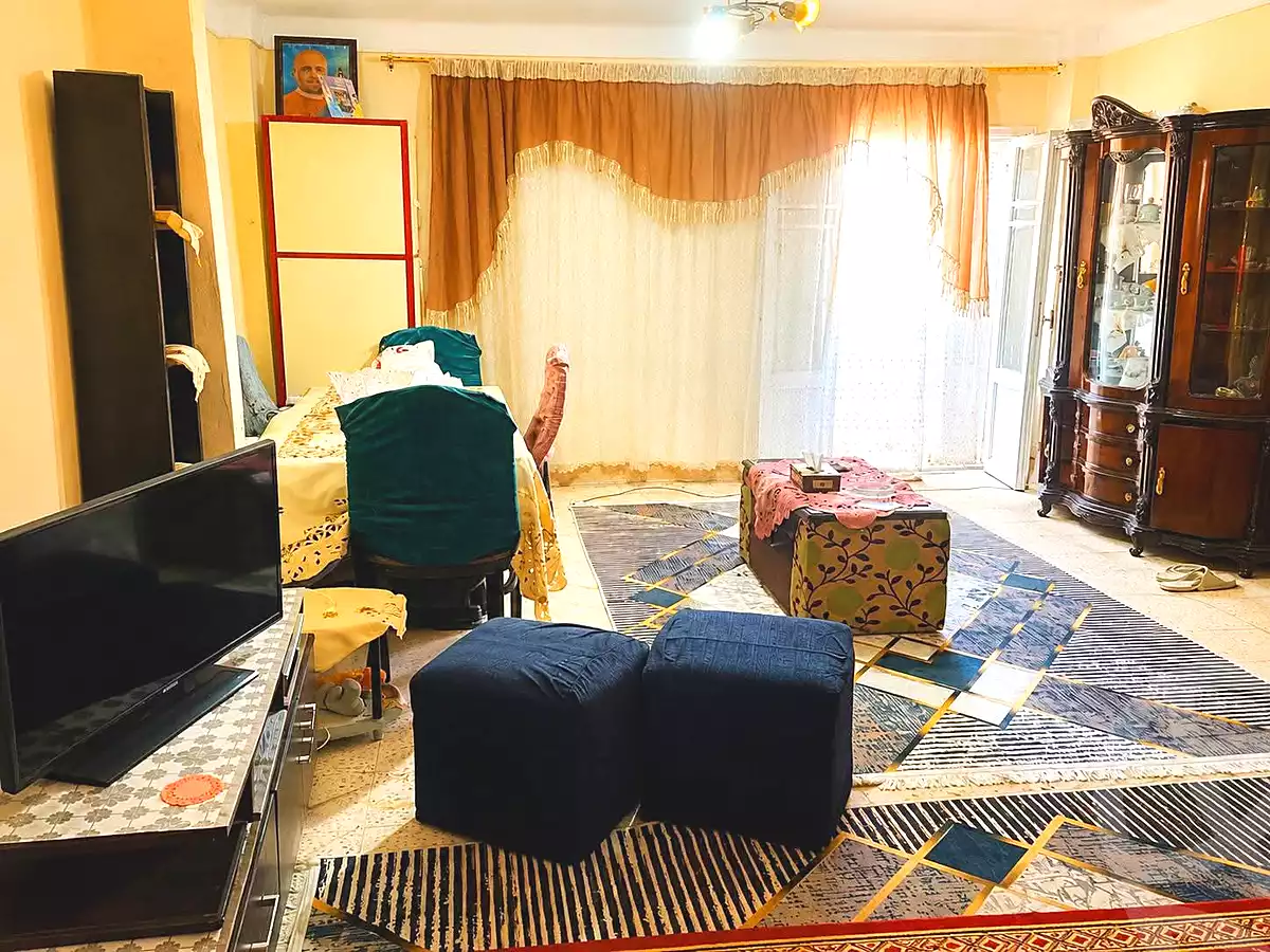 https://aqarmap.com.eg/ar/listing/6987924-for-sale-alexandria-el-asafra-l-sfr-bhry