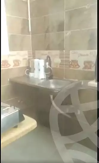 https://aqarmap.com.eg/ar/listing/6988321-for-rent-alexandria-al-agamy-el-hanouvel-al-haded-we-al-soulb-st