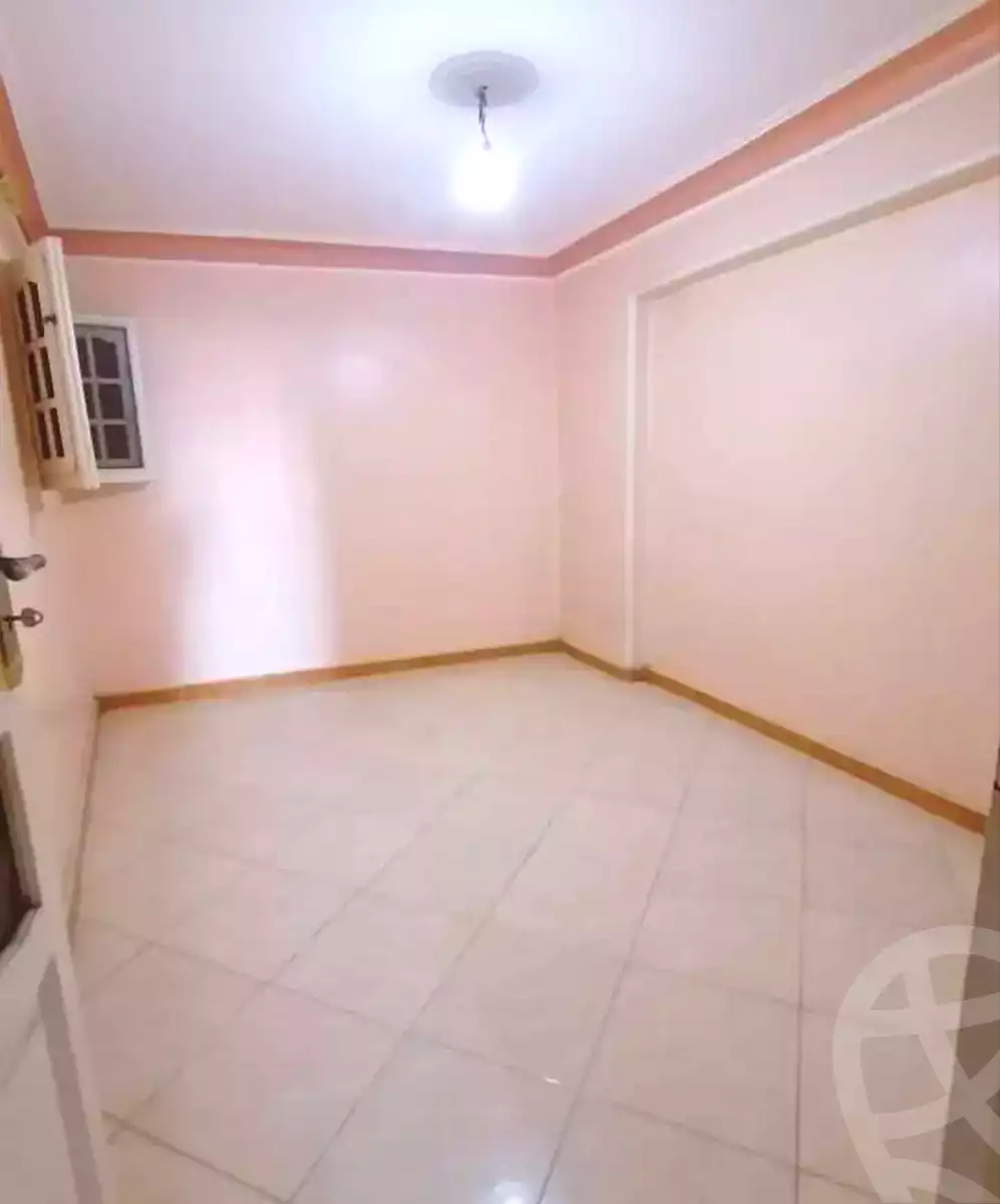 https://aqarmap.com.eg/ar/listing/6988440-for-rent-alexandria-el-asafra-l-sfr-bhry