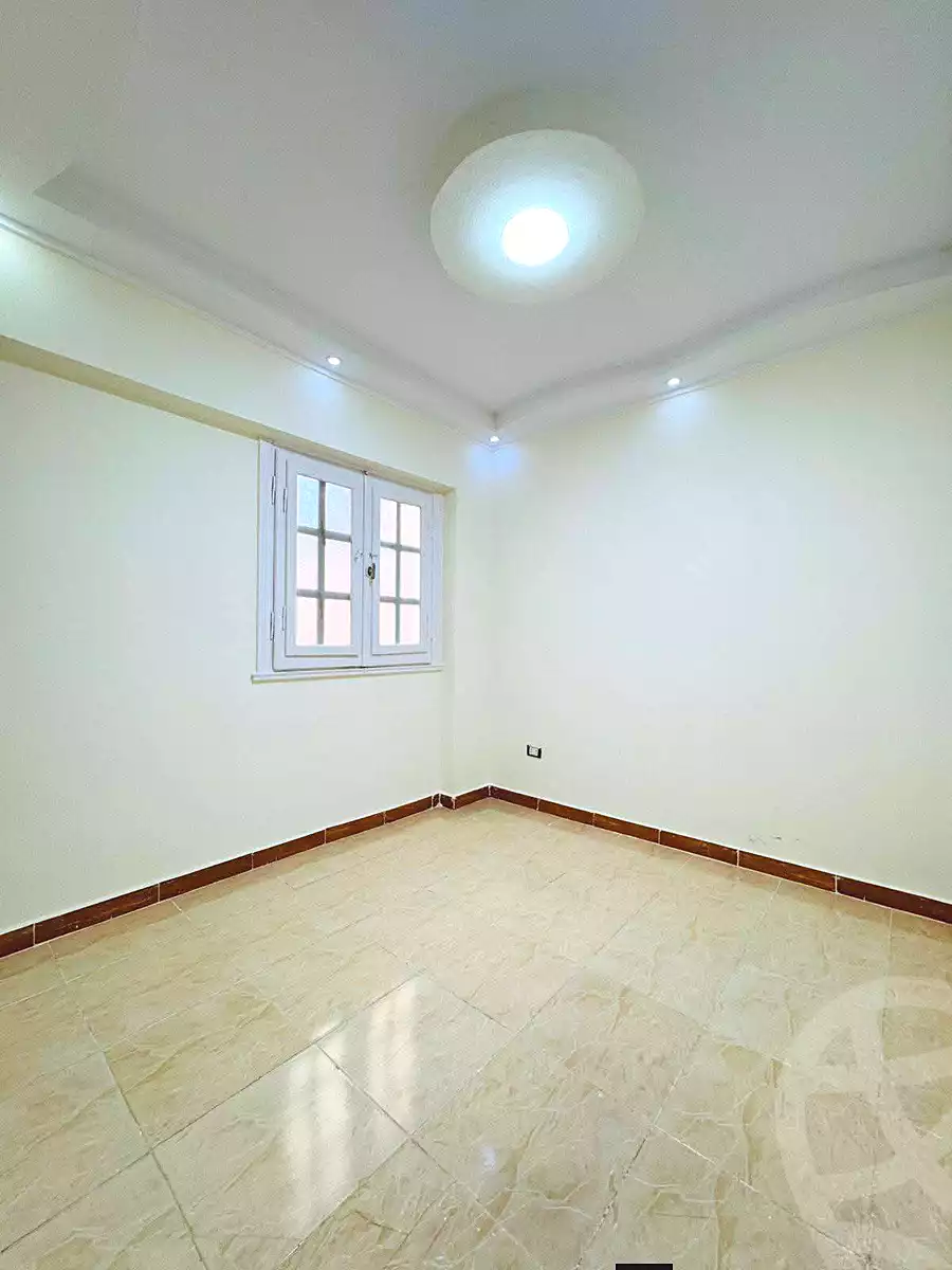 https://aqarmap.com.eg/ar/listing/6988906-for-sale-alexandria-al-agamy-shataa-el-nakheel
