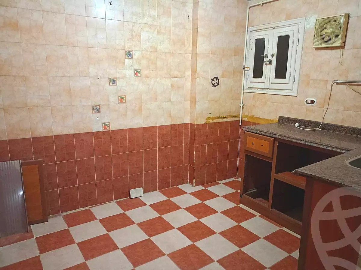 https://aqarmap.com.eg/ar/listing/6988969-for-rent-alexandria-el-mandara-al-mahdaoi-st