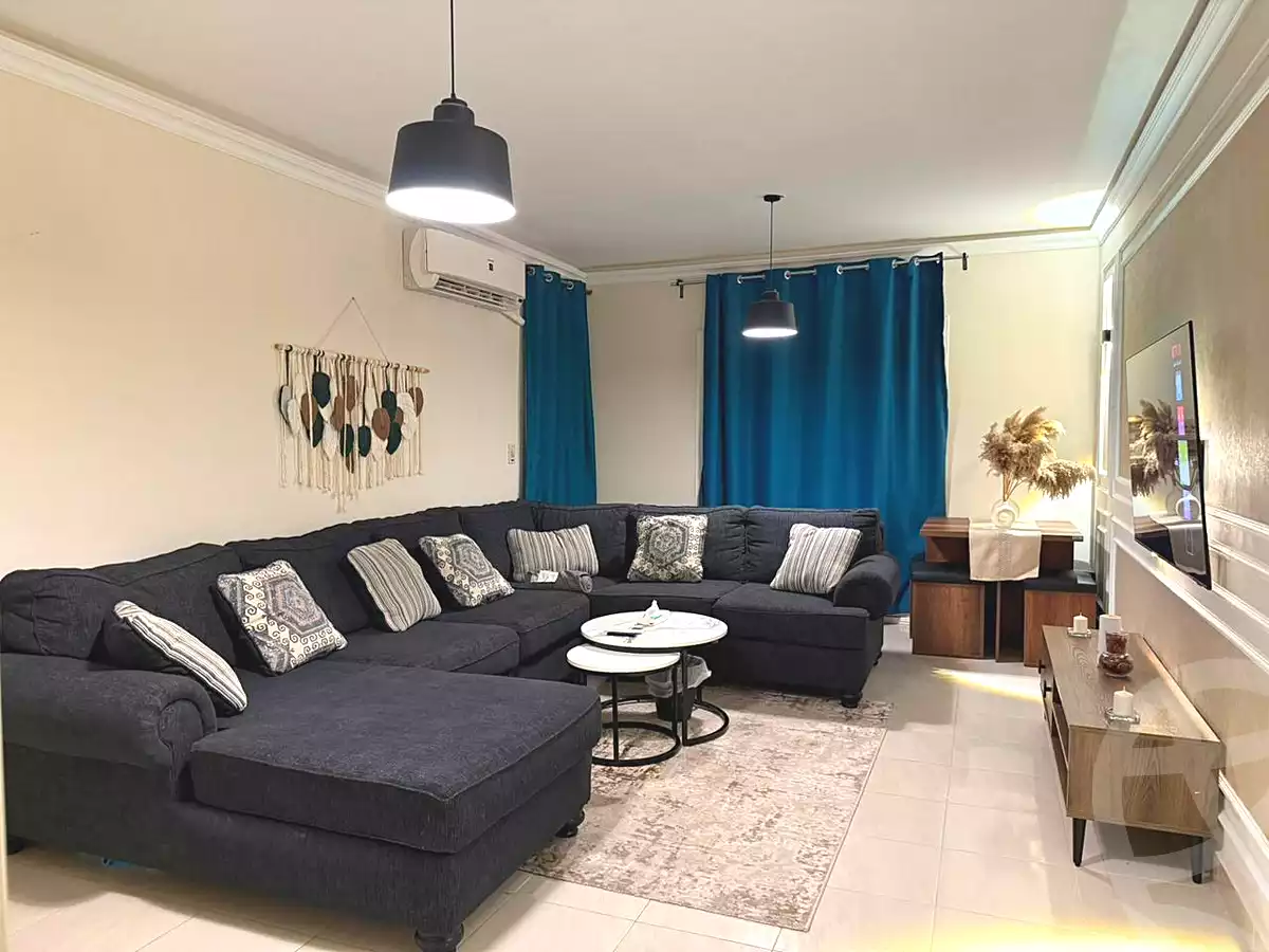 https://aqarmap.com.eg/ar/listing/6989226-for-rent-cairo-new-cairo-lrhb-city-phase-7