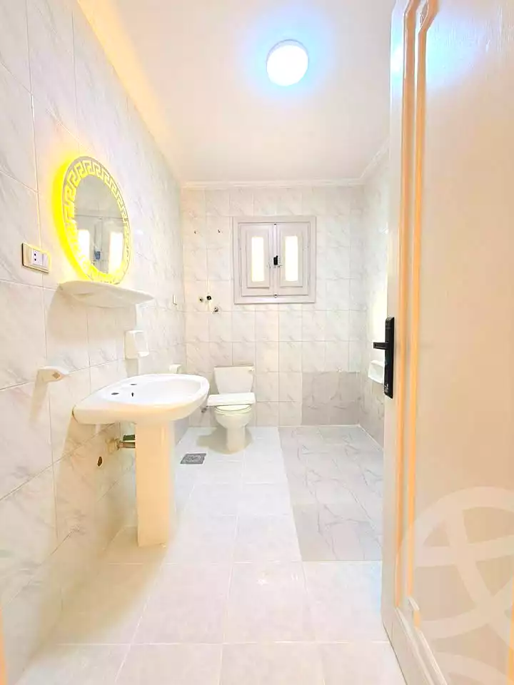 https://aqarmap.com.eg/en/listing/6989287-for-sale-alexandria-al-agamy-shataa-el-nakheel