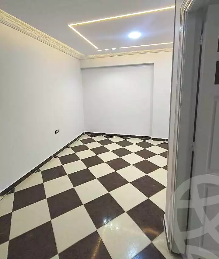 https://aqarmap.com.eg/en/listing/6989396-for-sale-alexandria-lsywf-el-falki