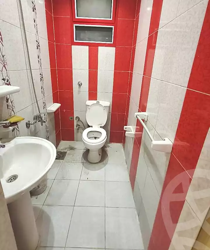https://aqarmap.com.eg/en/listing/6989396-for-sale-alexandria-lsywf-el-falki