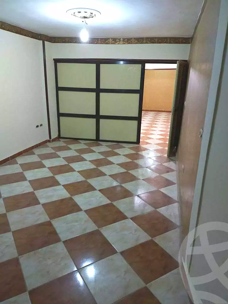 https://aqarmap.com.eg/ar/listing/6989420-for-rent-alexandria-sydy-bshr-sydy-bshr-bhry-shr-khld-bn-lwlyd