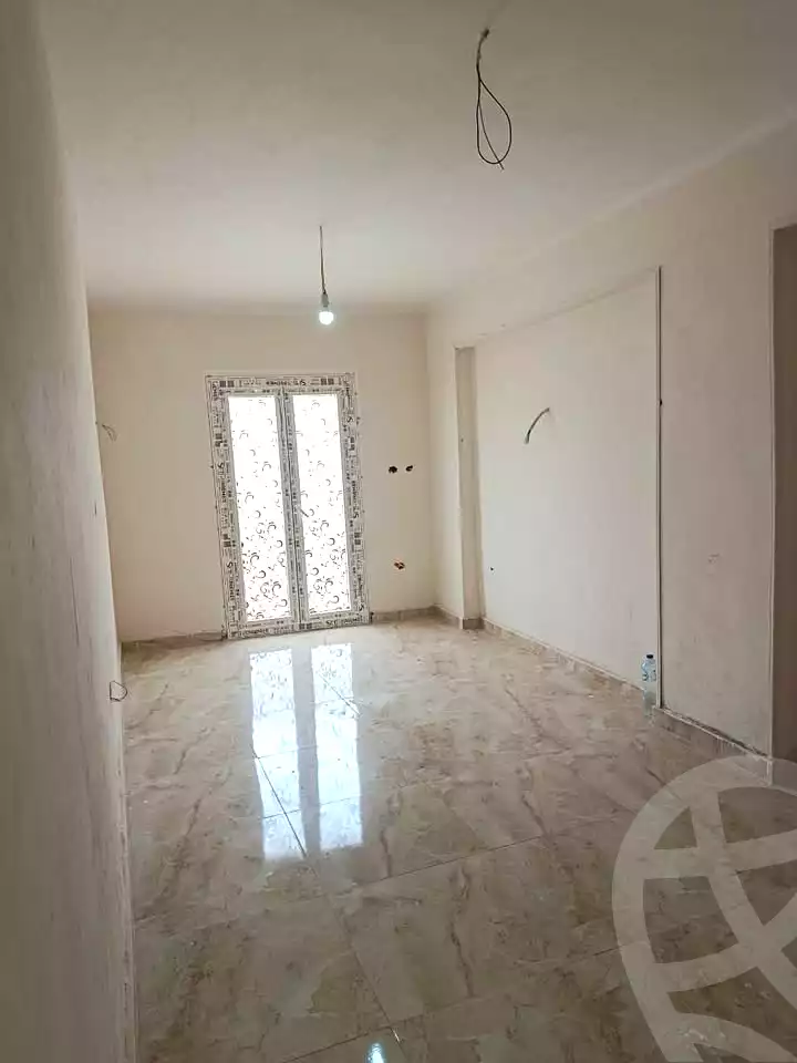 https://aqarmap.com.eg/ar/listing/6989429-for-sale-alexandria-al-agamy-lbytsh-bianchiii