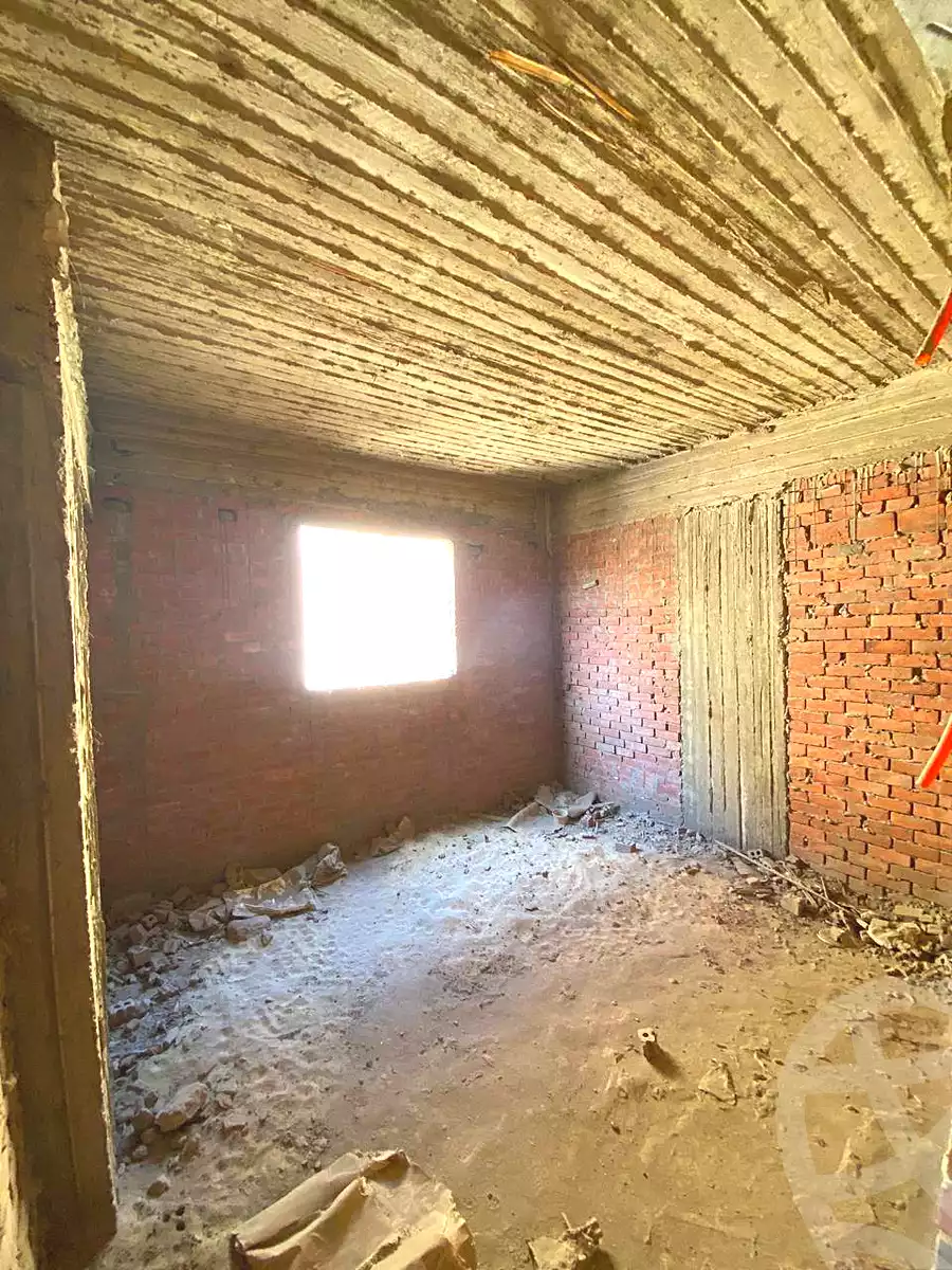 https://aqarmap.com.eg/ar/listing/6989452-for-sale-cairo-faisal-kafr-tohormos-queen-nazli-st