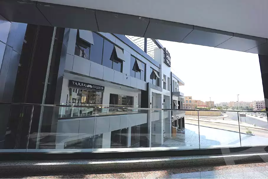 https://aqarmap.com.eg/ar/listing/6989430-for-sale-cairo-el-shorouk-compounds-city-club-mall-aswaq