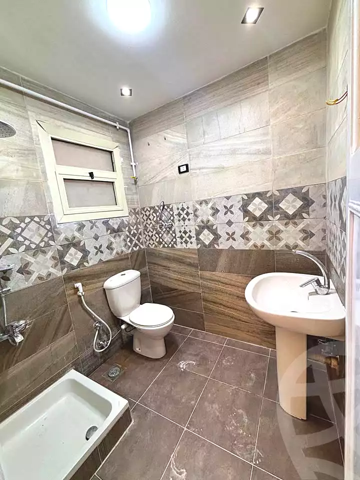 https://aqarmap.com.eg/ar/listing/6989487-for-sale-alexandria-miami-amin-khirat-al-ghandour-st