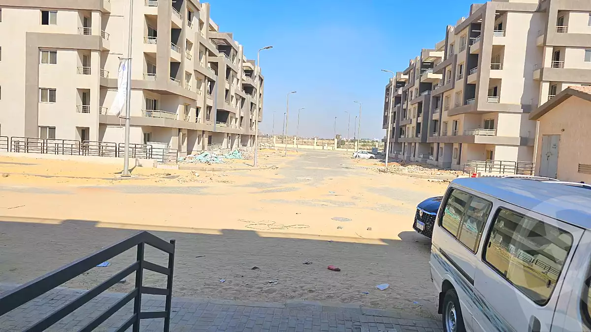 https://aqarmap.com.eg/en/listing/6989526-for-rent-cairo-6th-of-october-compounds-kmbwnd-jm-lqhr