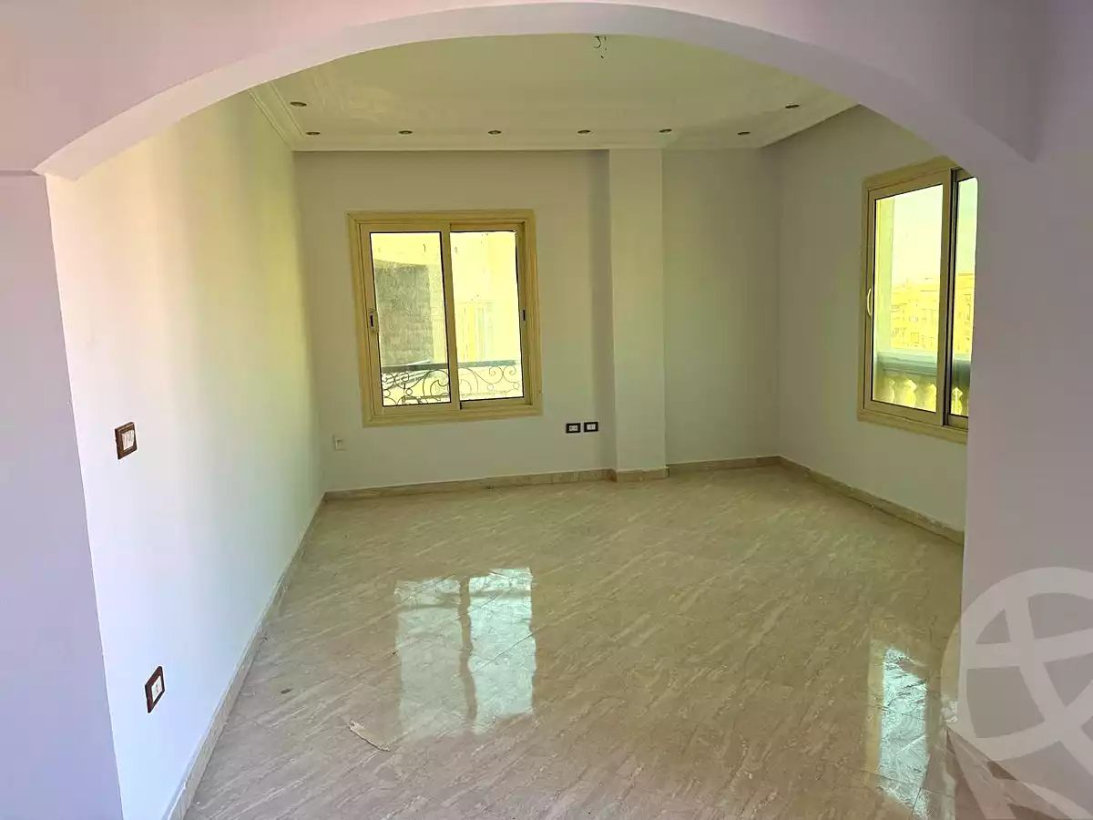 https://aqarmap.com.eg/ar/listing/6989623-for-rent-cairo-new-cairo-hy-skn-ljm-lmryky