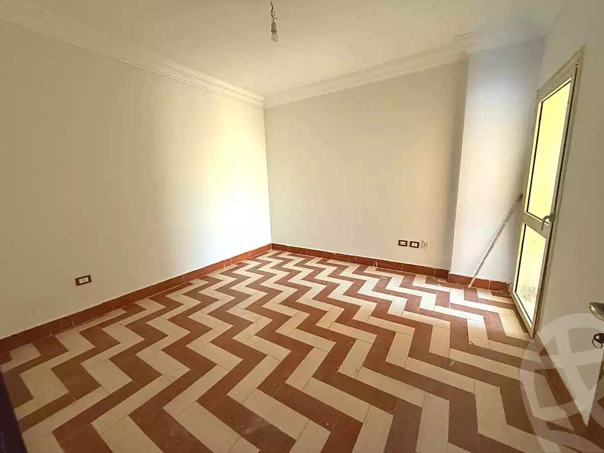 https://aqarmap.com.eg/ar/listing/6989623-for-rent-cairo-new-cairo-hy-skn-ljm-lmryky