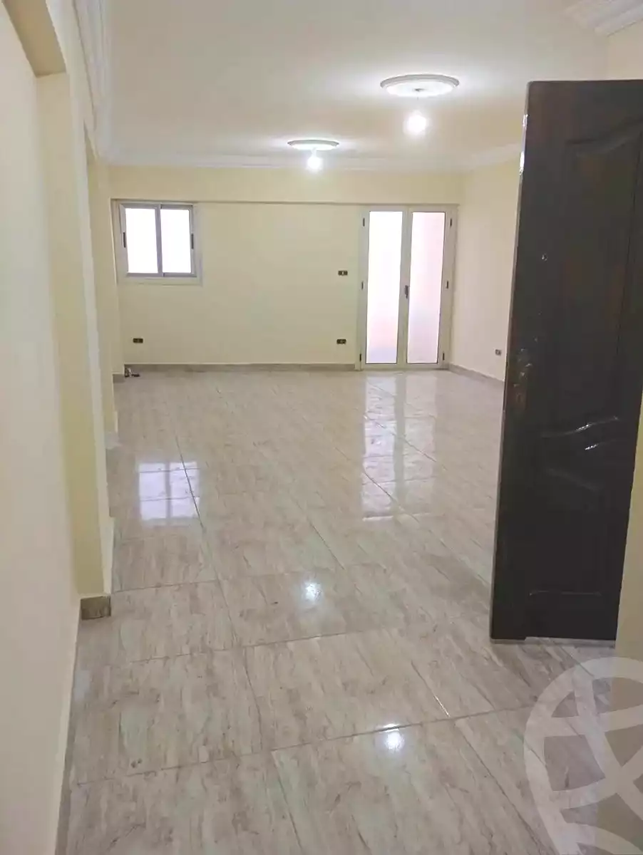 https://aqarmap.com.eg/en/listing/6989883-for-rent-alexandria-sydy-bshr