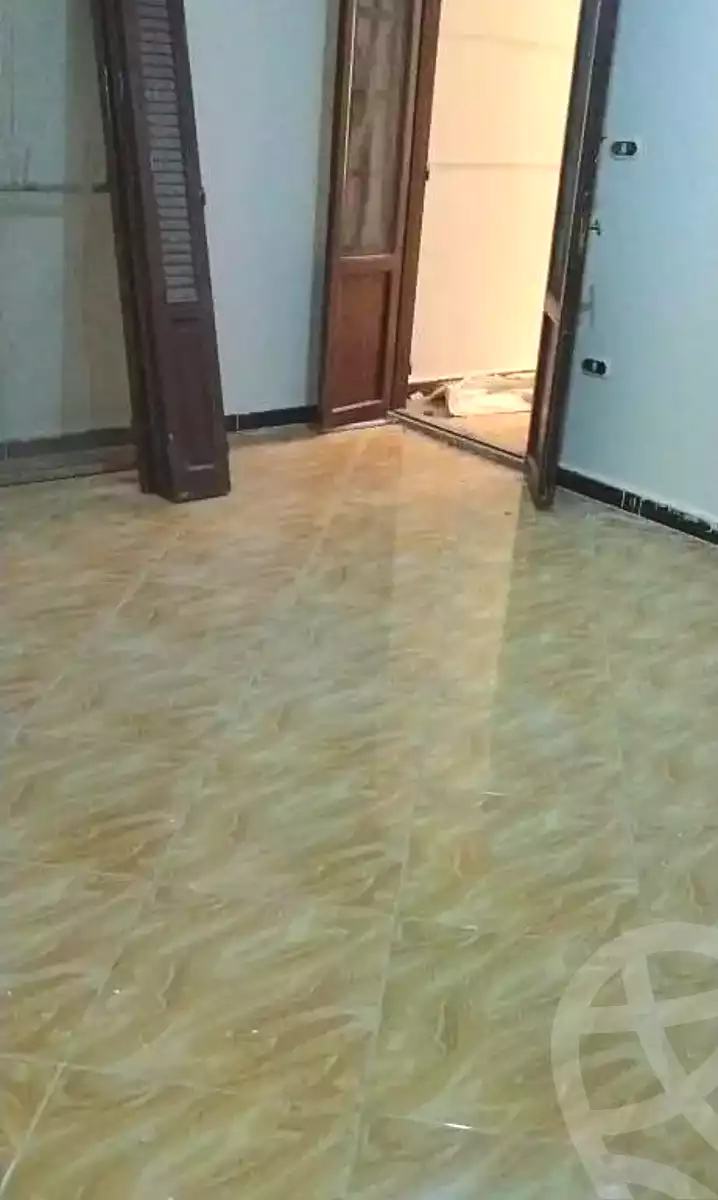 https://aqarmap.com.eg/en/listing/6990076-for-sale-alexandria-al-agamy-el-hanouvel-kasr-al-quiri-st-1