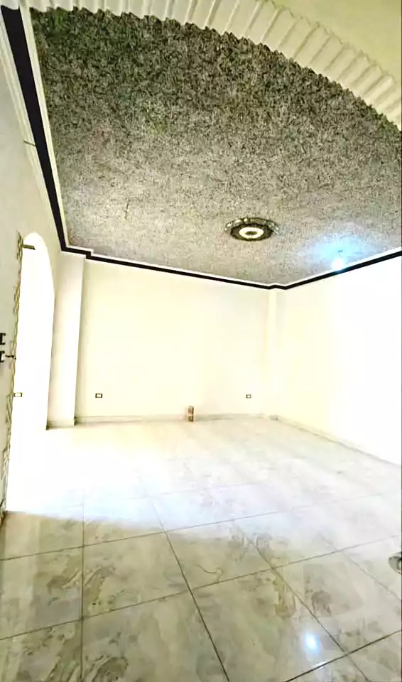 https://aqarmap.com.eg/ar/listing/6990120-for-sale-cairo-15th-of-may-family-housing