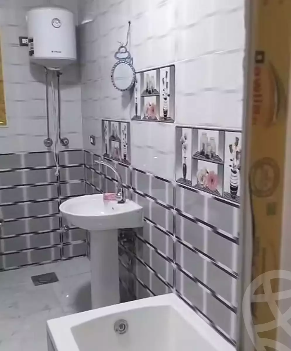 https://aqarmap.com.eg/en/listing/6990196-for-sale-cairo-ain-shams-el-naam-sayed-abou-el-naga-st