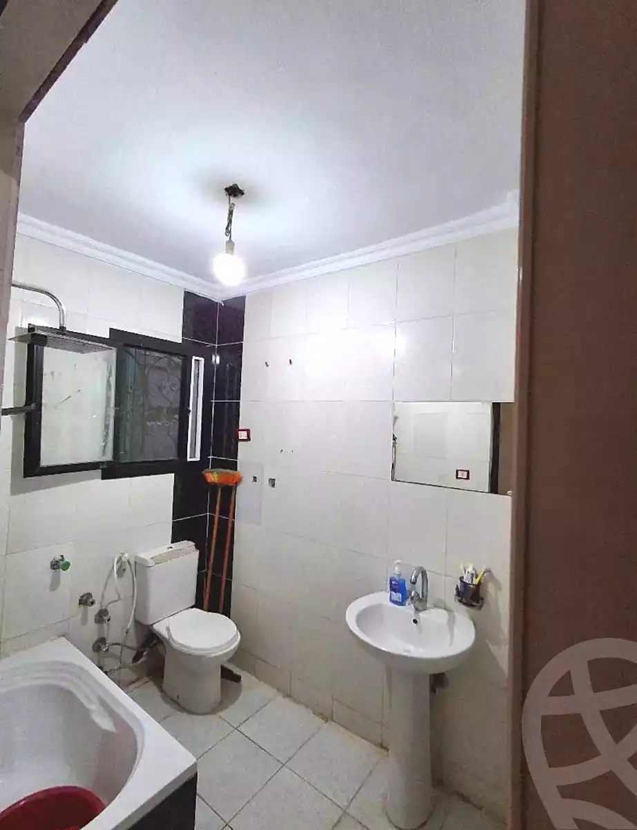 https://aqarmap.com.eg/ar/listing/6990209-for-sale-alexandria-sydy-bshr-sydy-bshr-qbly-hassan-refaat-st