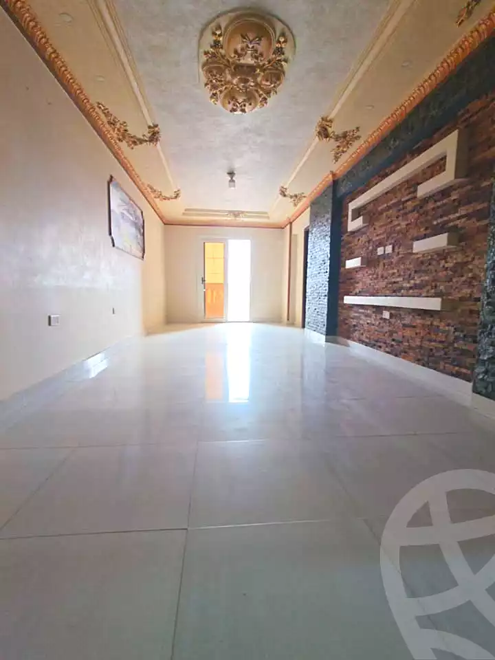 https://aqarmap.com.eg/en/listing/6990644-for-rent-alexandria-al-agamy-bw-ywsf