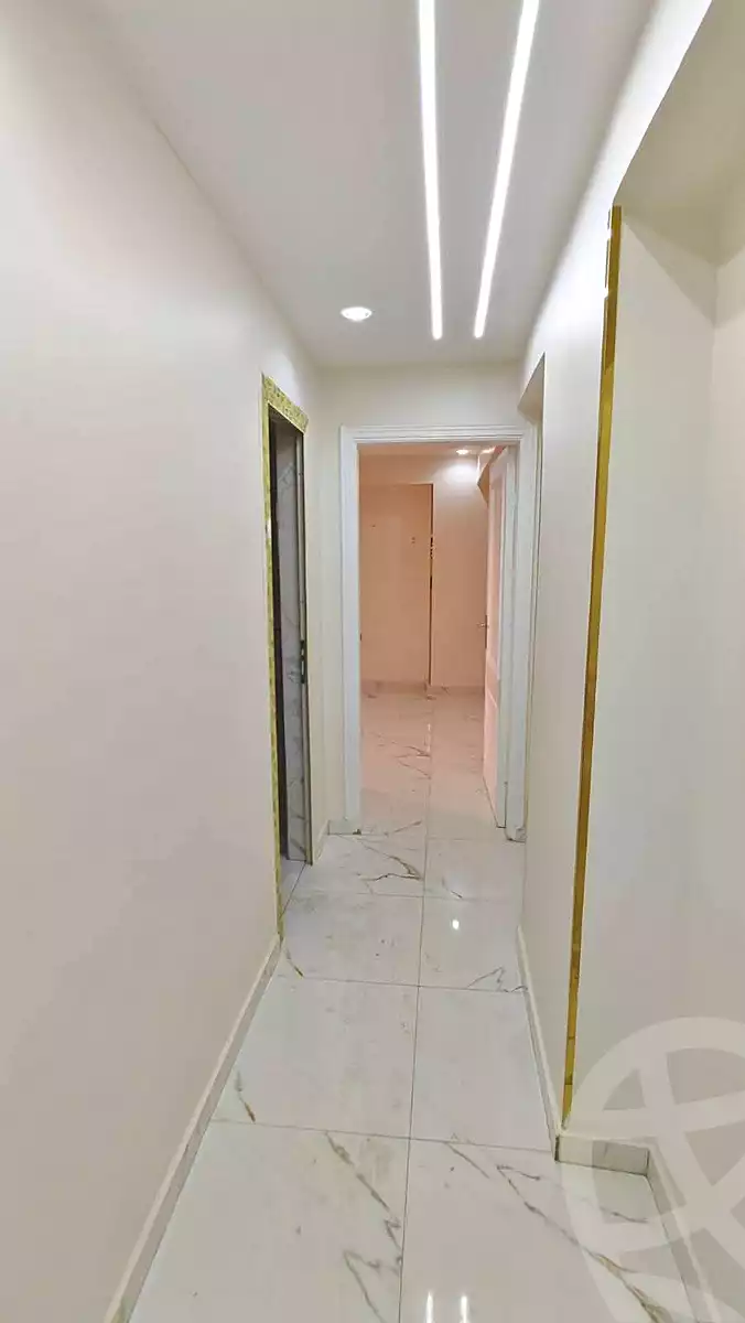 https://aqarmap.com.eg/ar/listing/6990822-for-rent-cairo-helwan-mostafa-fahmy-st