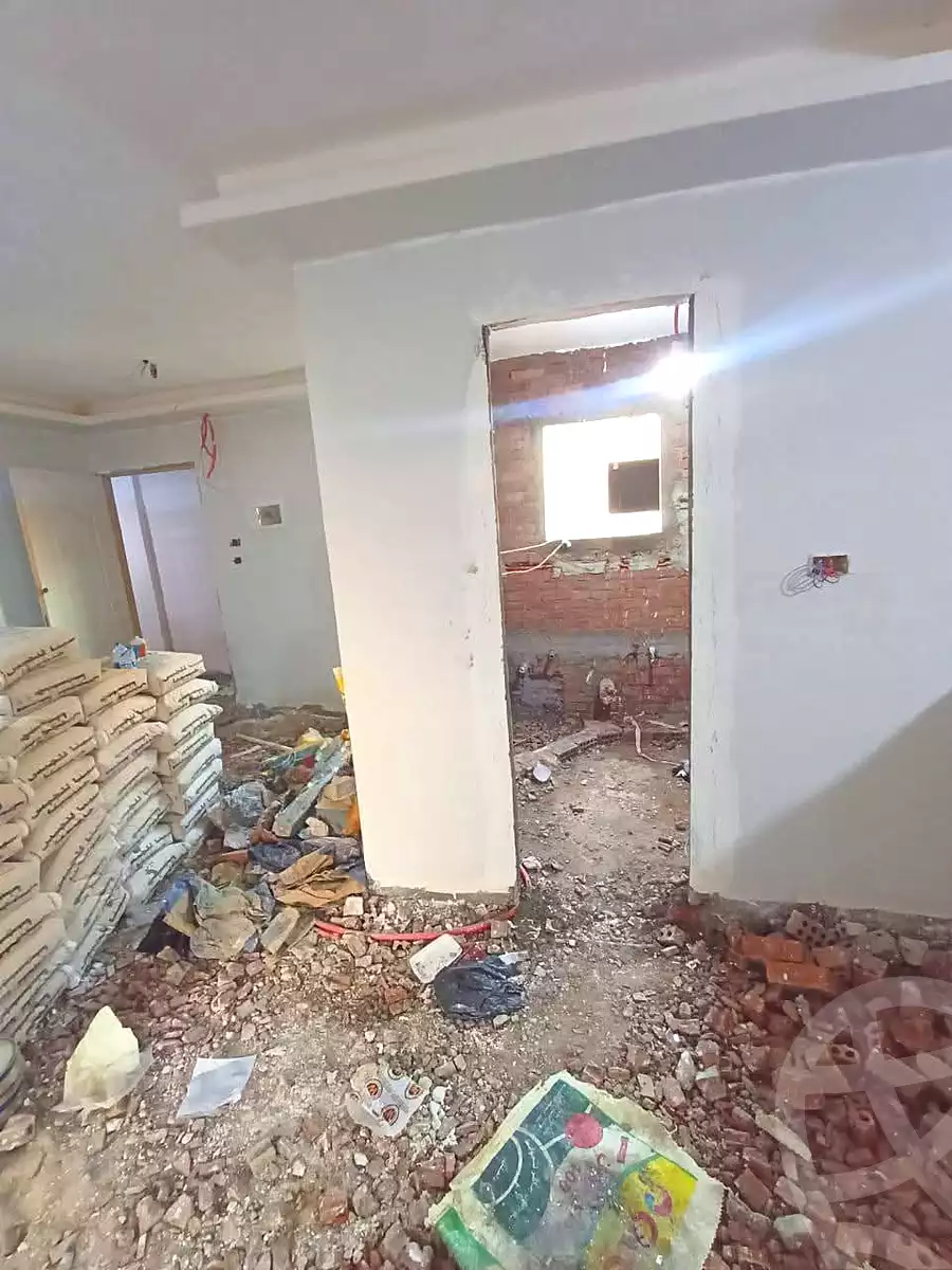 https://aqarmap.com.eg/ar/listing/6990833-for-sale-cairo-helwan-mohamed-sayed-ahmed-st