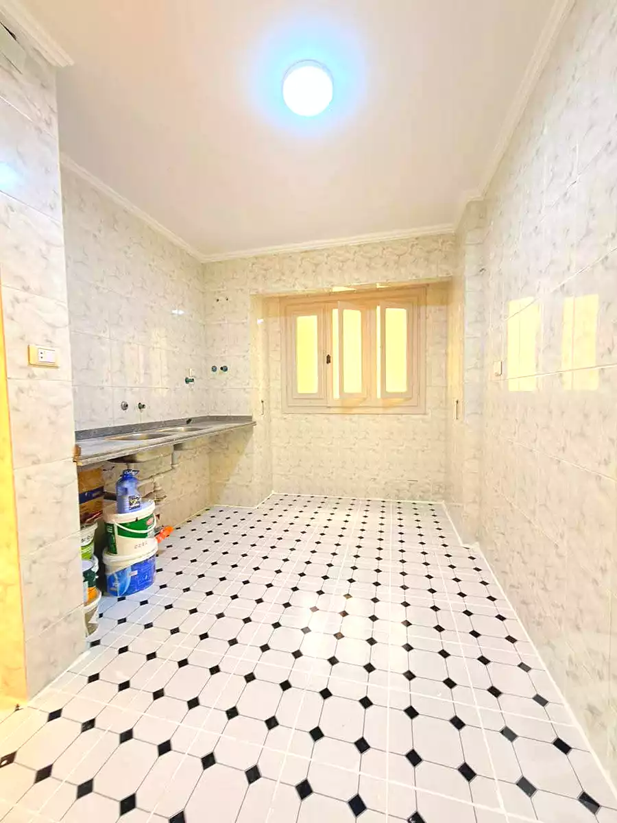 https://aqarmap.com.eg/en/listing/6990907-for-sale-alexandria-al-agamy