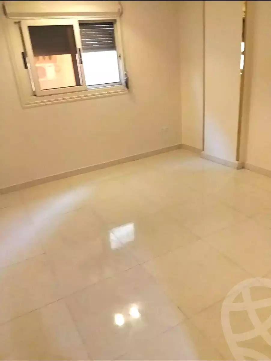https://aqarmap.com.eg/en/listing/6990979-for-sale-alexandria-el-asafra-l-sfr-bhry