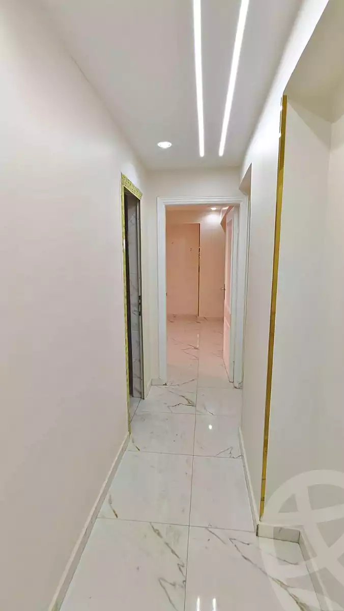 https://aqarmap.com.eg/ar/listing/6990994-for-rent-cairo-helwan-mostafa-fahmy-st