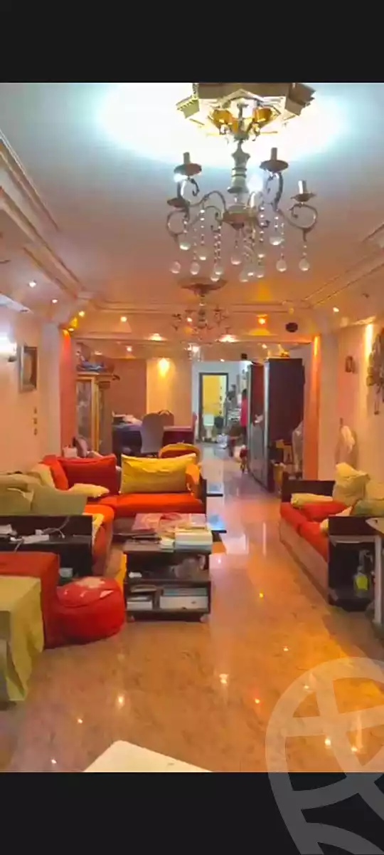 https://aqarmap.com.eg/en/listing/6991035-for-sale-cairo-helwan-ahmed-enci-st