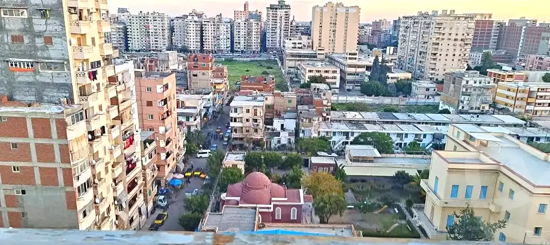 https://aqarmap.com.eg/en/listing/6991422-for-sale-alexandria-alhadara-al-mofatesh-st