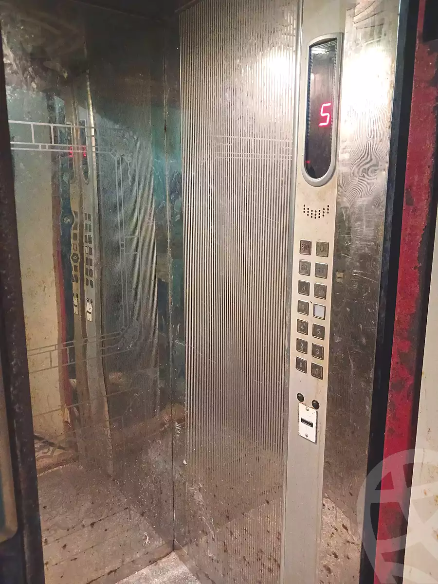 https://aqarmap.com.eg/en/listing/6991697-for-sale-alexandria-al-agamy-el-hanouvel