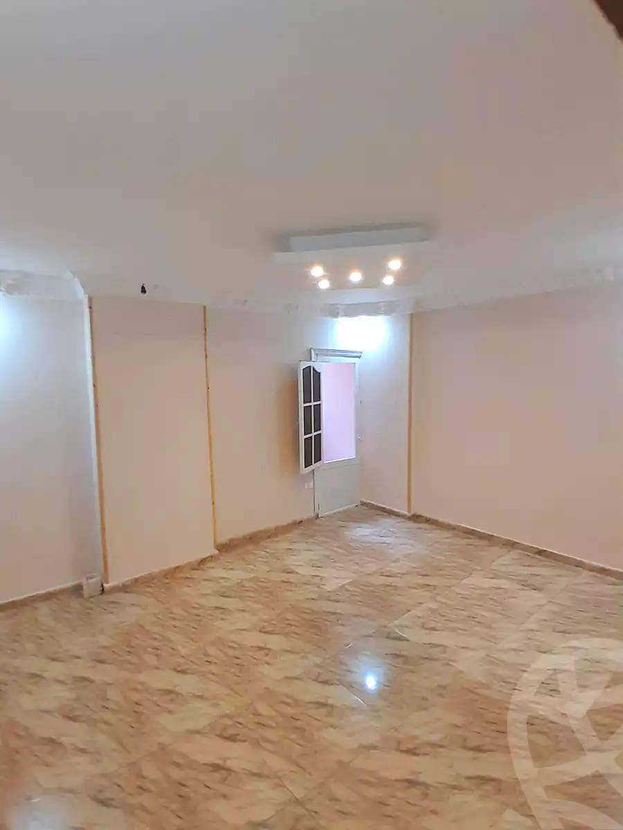 https://aqarmap.com.eg/ar/listing/6991738-for-sale-alexandria-al-agamy-lbytsh-belia-st