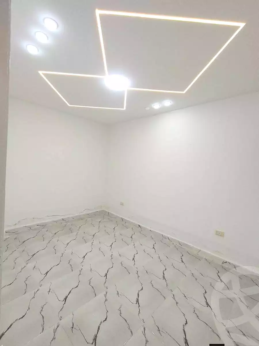 https://aqarmap.com.eg/ar/listing/6991744-for-sale-alexandria-al-agamy-lbytsh-el-salam-st